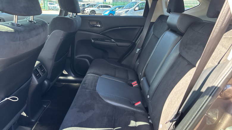 Honda CR-V 2.2 i-DTEC SR 5dr Diesel Estate